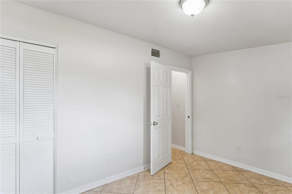 For Sale: $435,000 (4 beds, 4 baths, 1410 Square Feet)