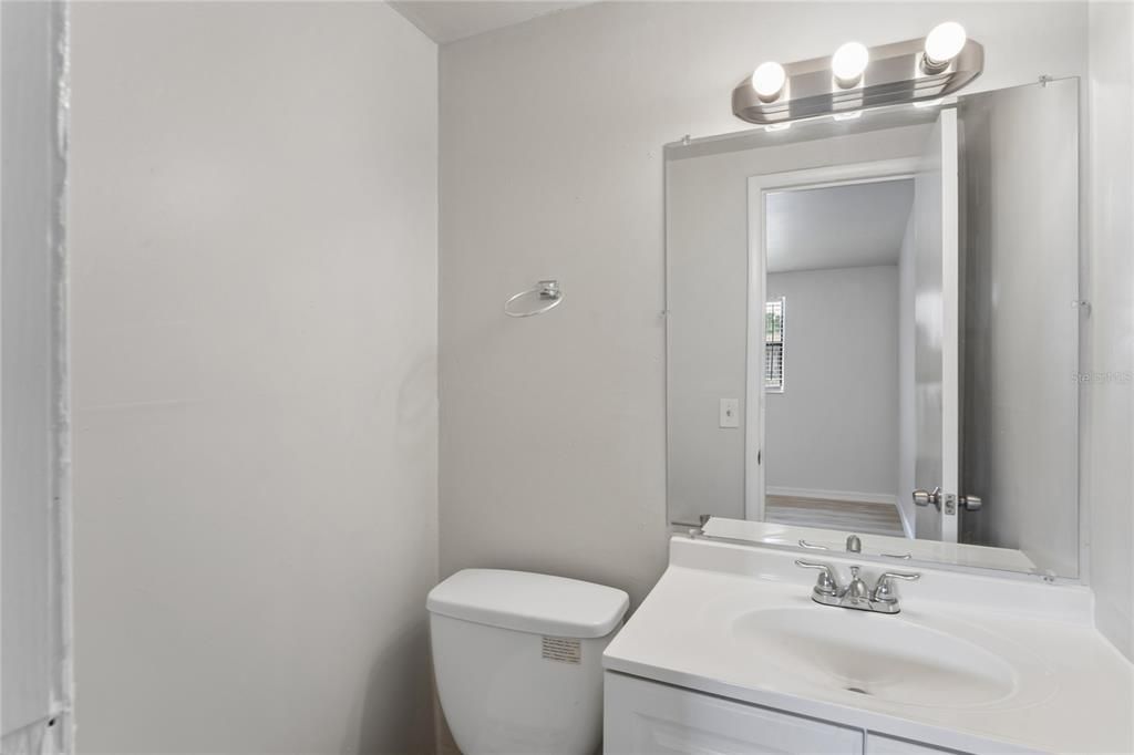 For Sale: $435,000 (4 beds, 4 baths, 1410 Square Feet)