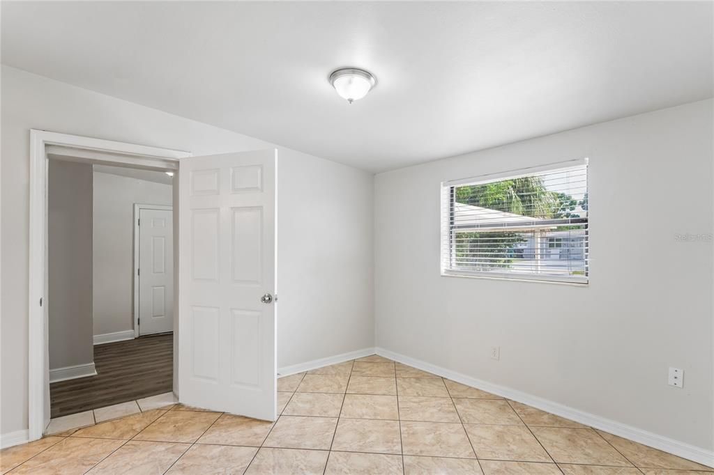 For Sale: $435,000 (4 beds, 4 baths, 1410 Square Feet)