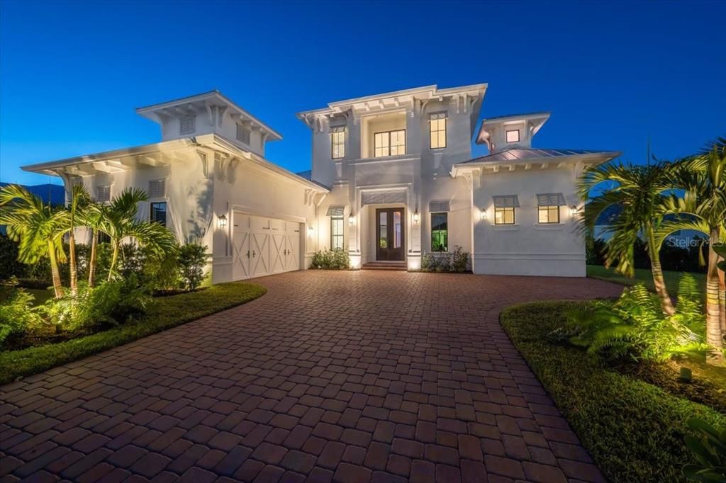 For Sale: $2,350,000 (4 beds, 3 baths, 3370 Square Feet)