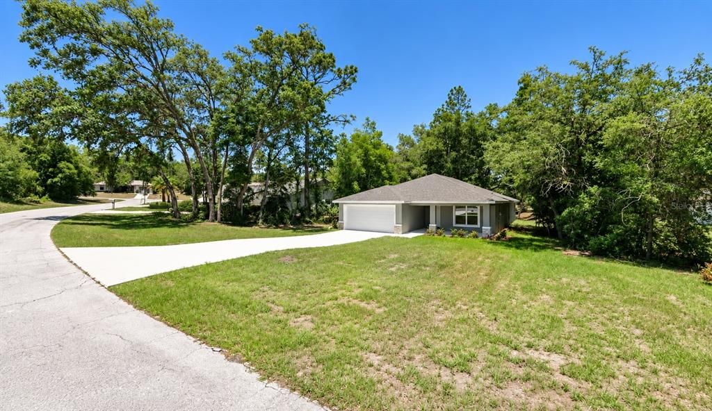 For Sale: $309,000 (3 beds, 2 baths, 1776 Square Feet)