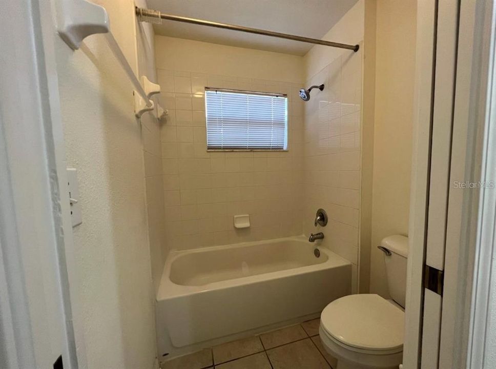 В аренду: $2,600 (3 спален, 2 ванн, 1621 Квадратных фут)