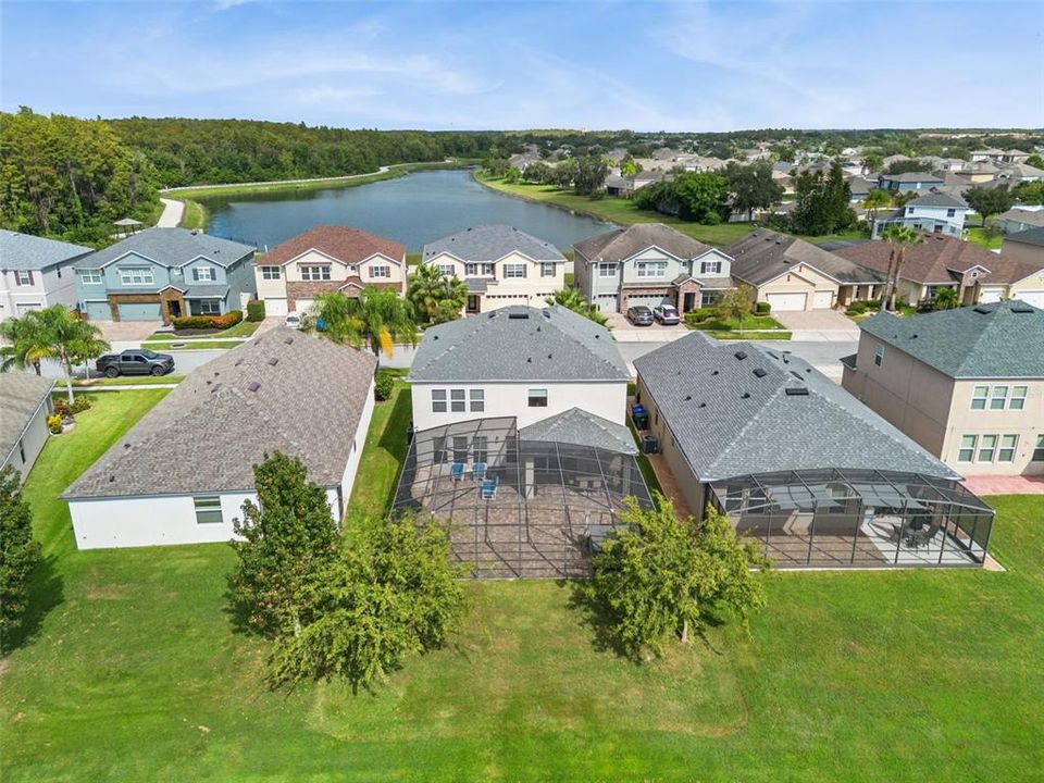 For Sale: $525,000 (4 beds, 3 baths, 2645 Square Feet)