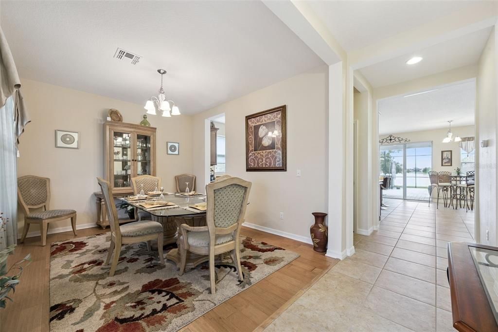 For Sale: $525,000 (4 beds, 3 baths, 2645 Square Feet)