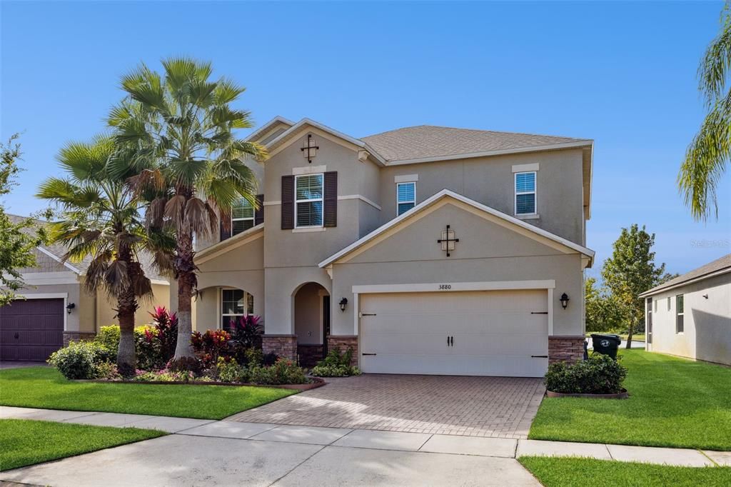 For Sale: $525,000 (4 beds, 3 baths, 2645 Square Feet)