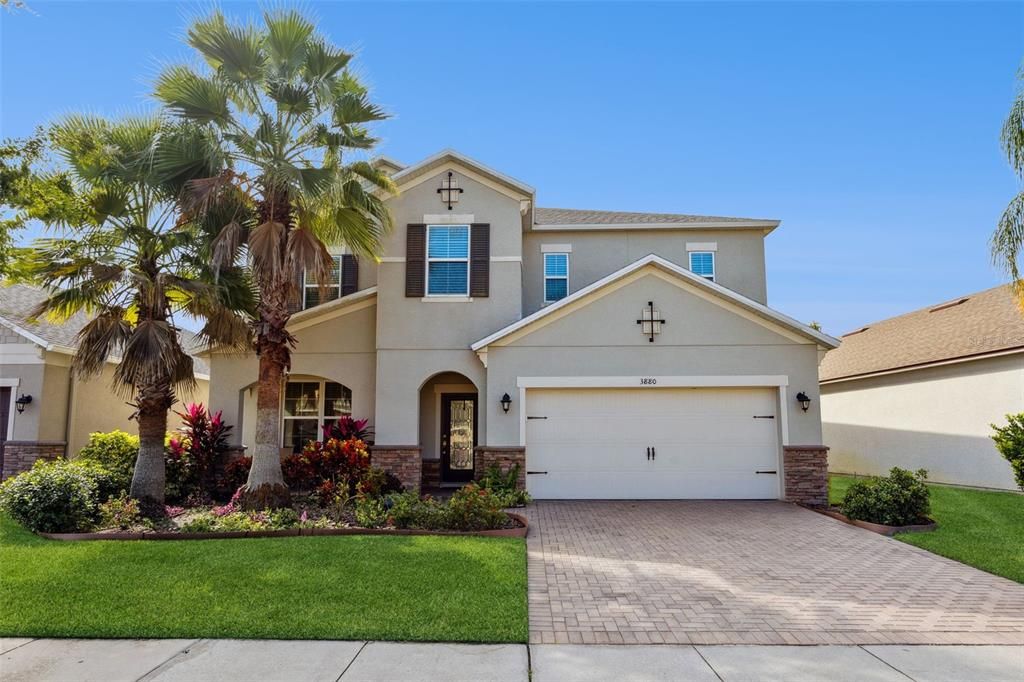 For Sale: $525,000 (4 beds, 3 baths, 2645 Square Feet)