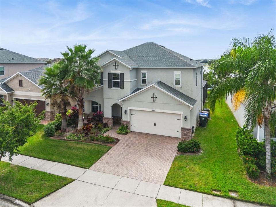 For Sale: $525,000 (4 beds, 3 baths, 2645 Square Feet)
