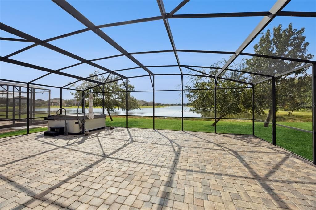 For Sale: $525,000 (4 beds, 3 baths, 2645 Square Feet)