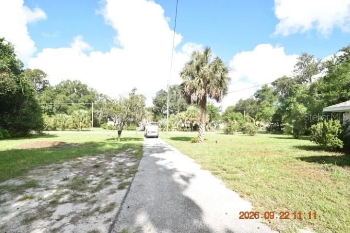 For Rent: $1,550 (3 beds, 2 baths, 1212 Square Feet)
