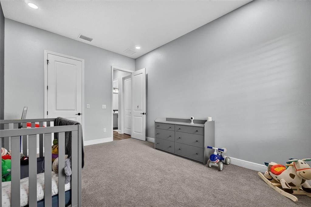 For Sale: $899,900 (4 beds, 3 baths, 3226 Square Feet)