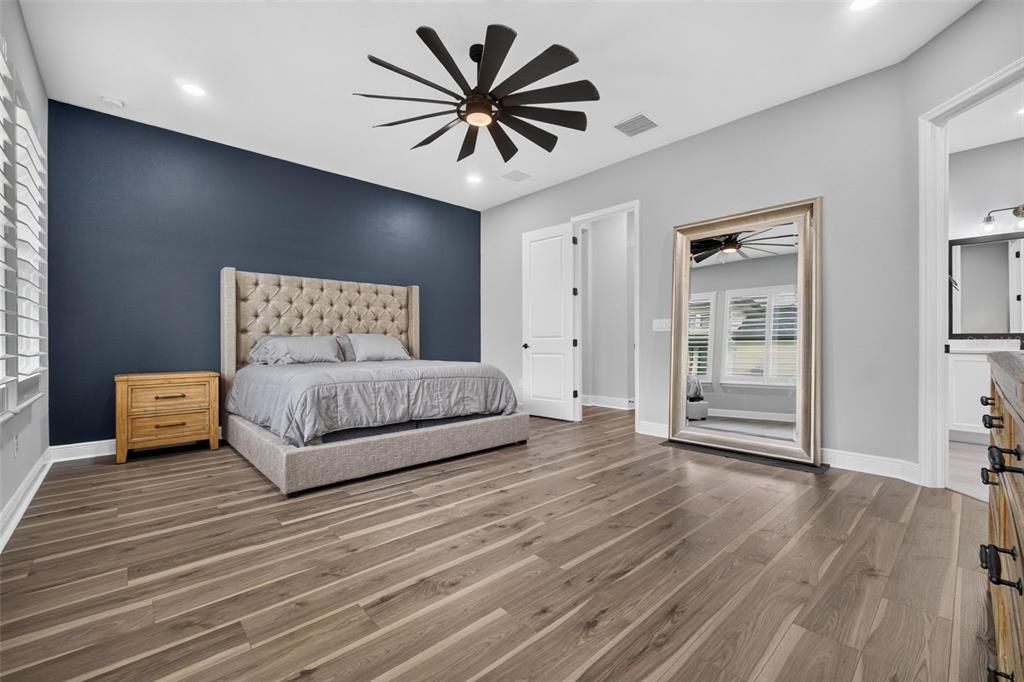 For Sale: $899,900 (4 beds, 3 baths, 3226 Square Feet)