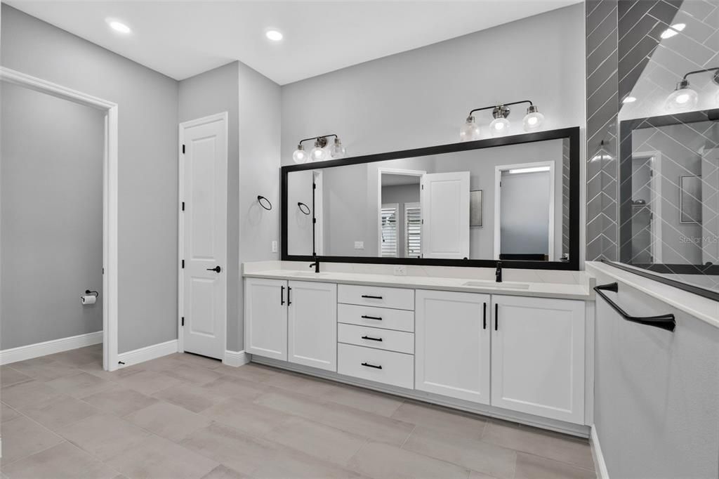 For Sale: $899,900 (4 beds, 3 baths, 3226 Square Feet)