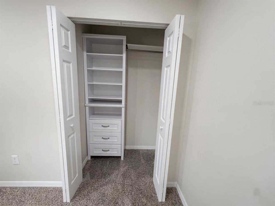 For Rent: $1,800 (2 beds, 2 baths, 914 Square Feet)