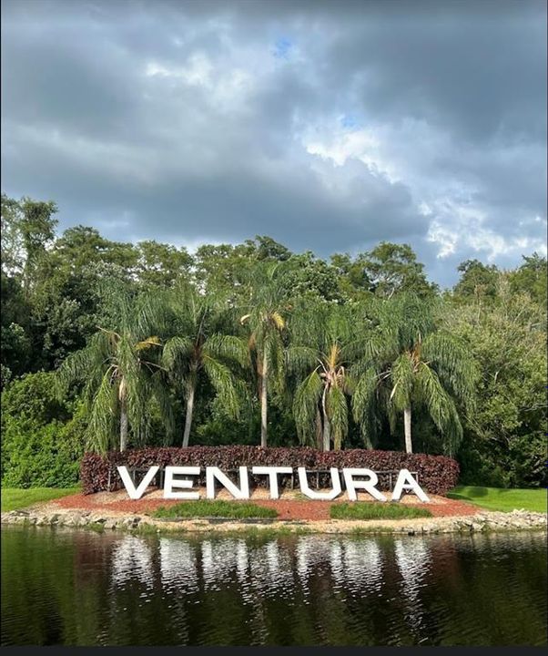 For Rent: $1,800 (2 beds, 2 baths, 914 Square Feet)