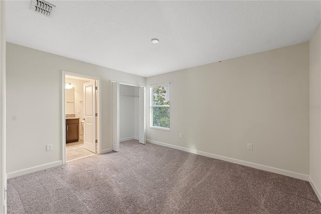 For Sale: $459,000 (3 beds, 2 baths, 1950 Square Feet)