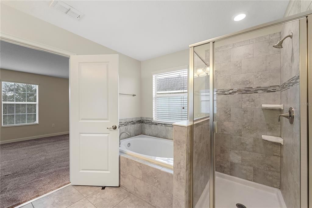 For Sale: $459,000 (3 beds, 2 baths, 1950 Square Feet)