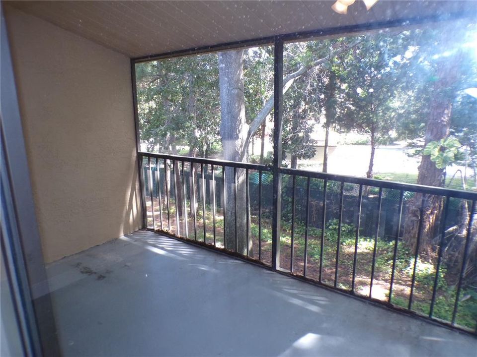 For Sale: $319,995 (3 beds, 2 baths, 1212 Square Feet)