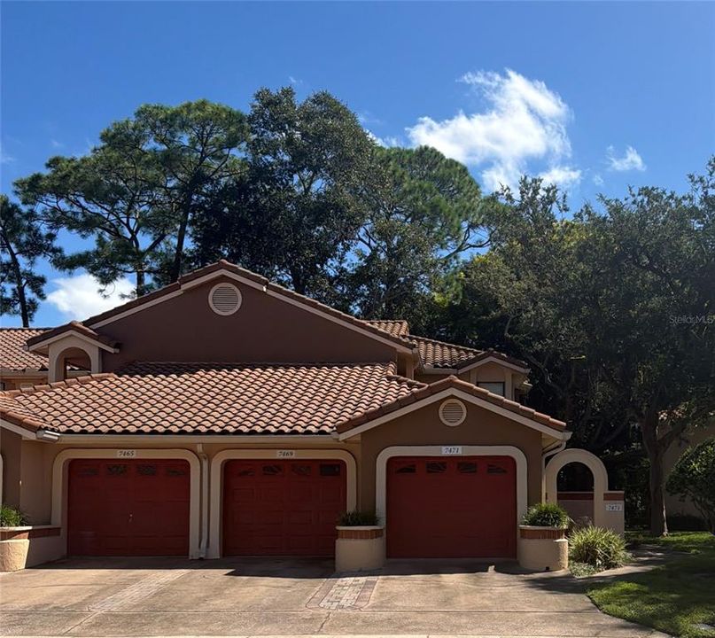For Sale: $319,995 (3 beds, 2 baths, 1212 Square Feet)
