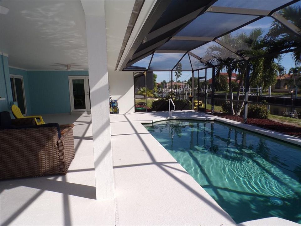 For Rent: $6,000 (2 beds, 2 baths, 1558 Square Feet)