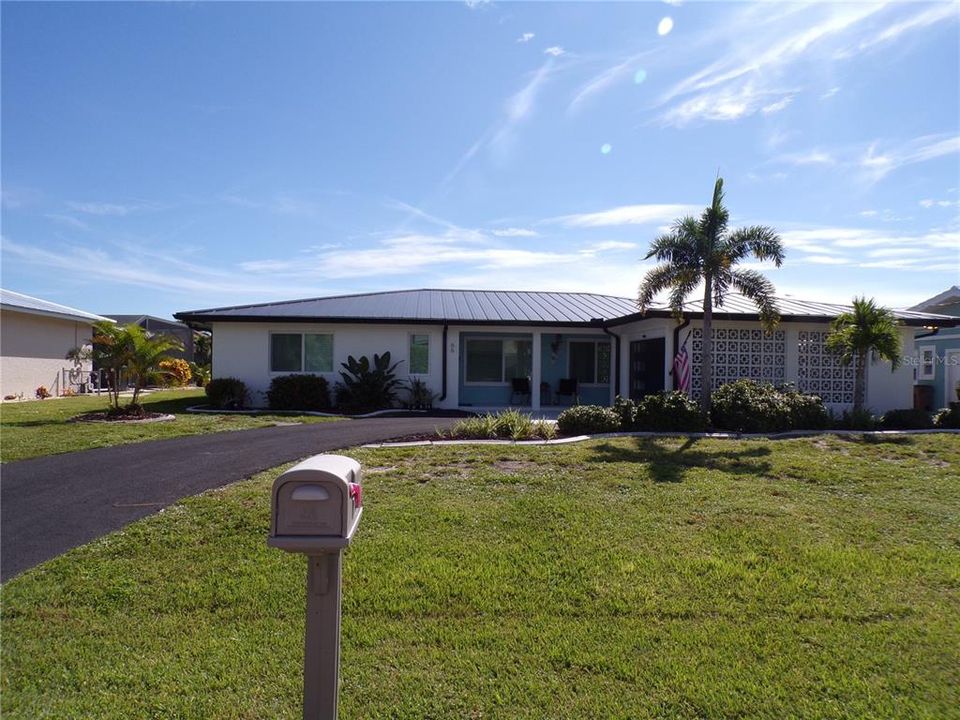 For Rent: $6,000 (2 beds, 2 baths, 1558 Square Feet)