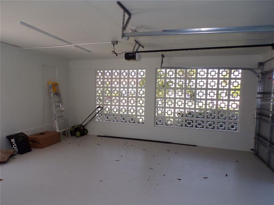 For Rent: $6,000 (2 beds, 2 baths, 1558 Square Feet)
