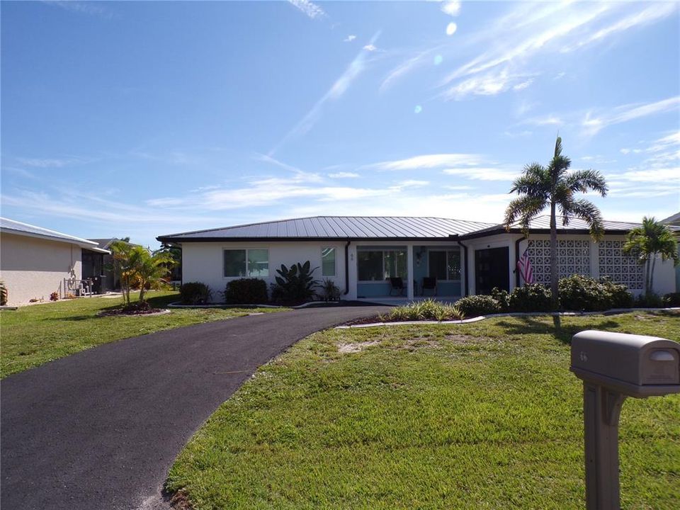 For Rent: $6,000 (2 beds, 2 baths, 1558 Square Feet)