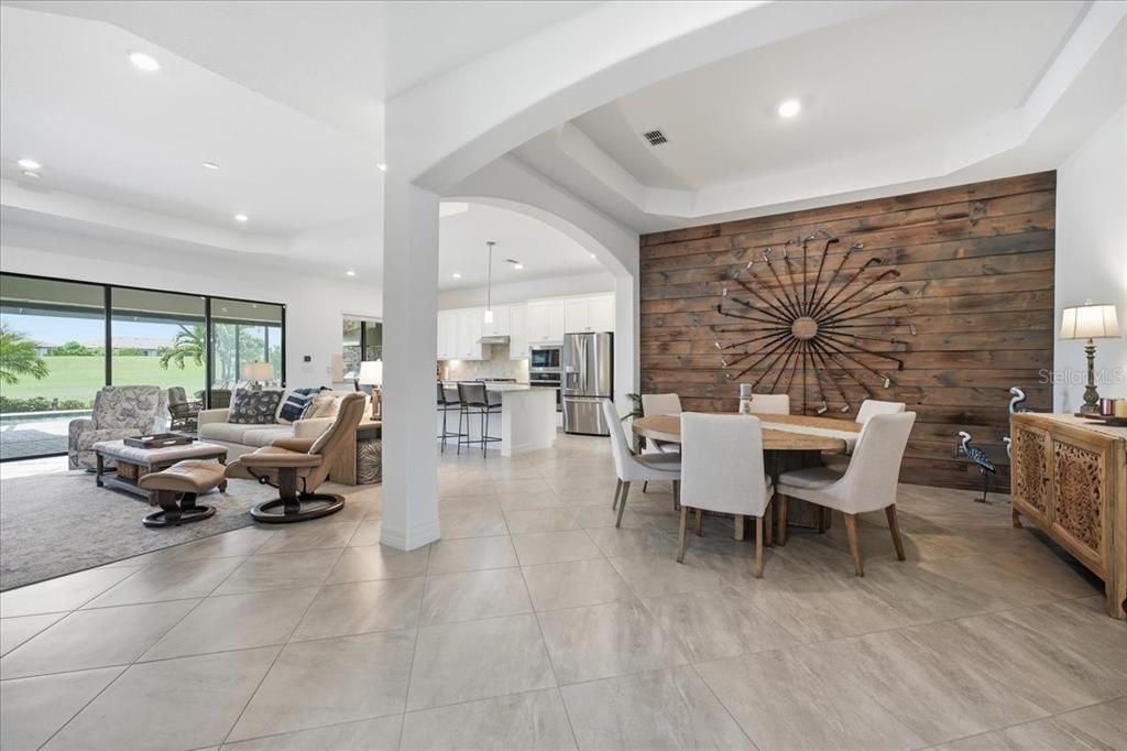 For Sale: $1,100,000 (3 beds, 2 baths, 2006 Square Feet)