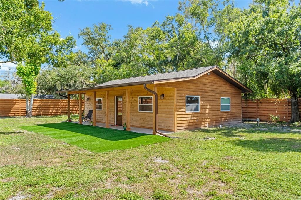 На продажу: $2,250,000 (6 спален, 4 ванн, 4275 Квадратных фут)