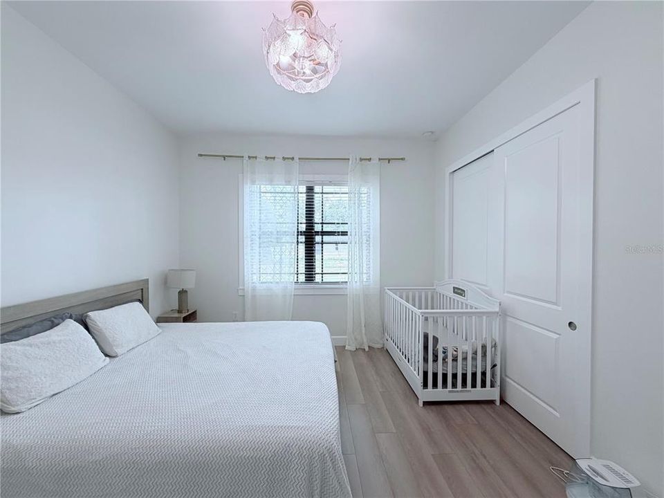 En Venta: $530,000 (3 camas, 3 baños, 2441 Pies cuadrados)