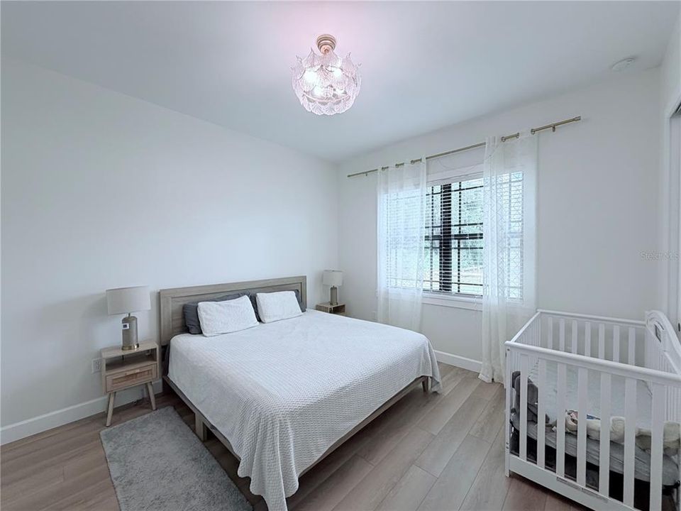 En Venta: $530,000 (3 camas, 3 baños, 2441 Pies cuadrados)
