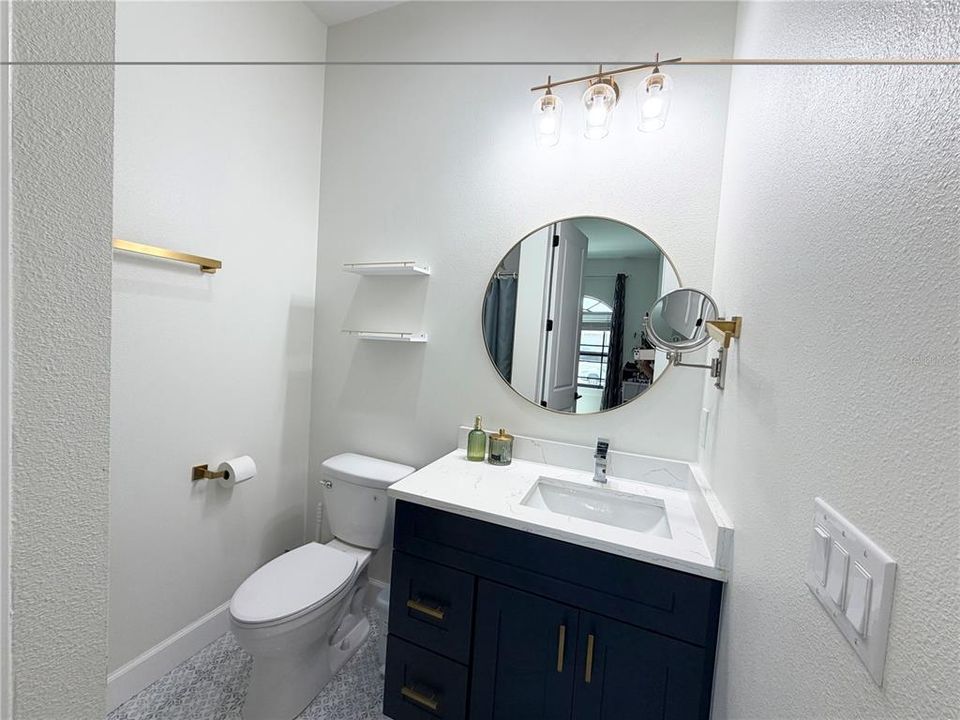 En Venta: $530,000 (3 camas, 3 baños, 2441 Pies cuadrados)