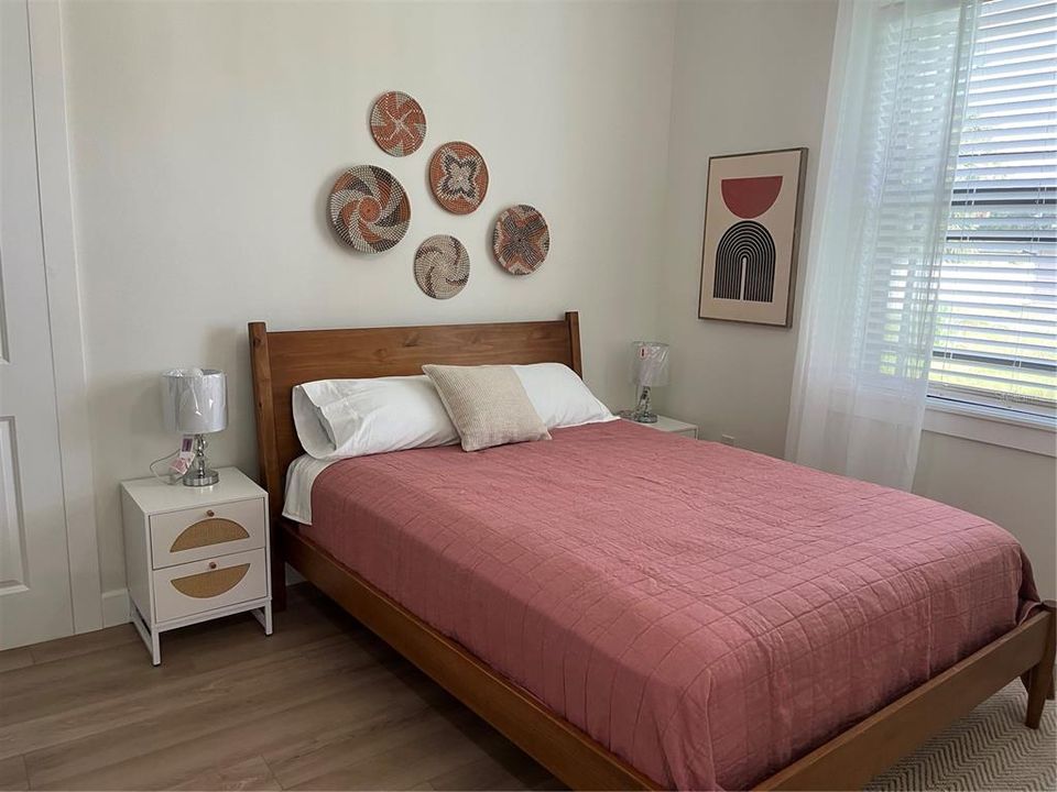 En Venta: $530,000 (3 camas, 3 baños, 2441 Pies cuadrados)