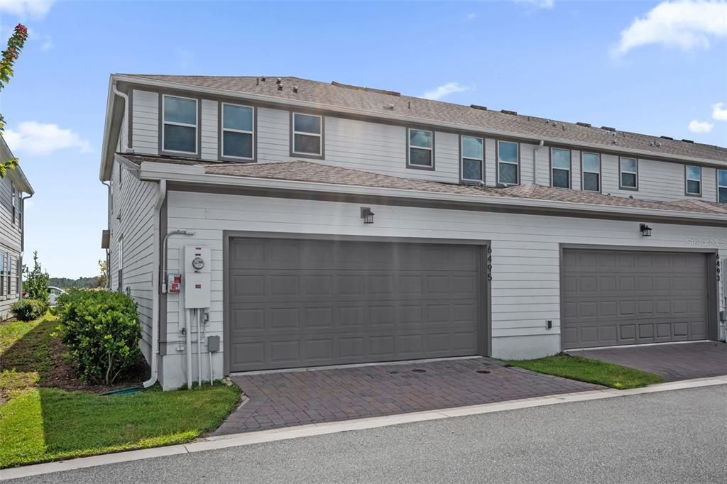 For Sale: $325,000 (3 beds, 2 baths, 1854 Square Feet)