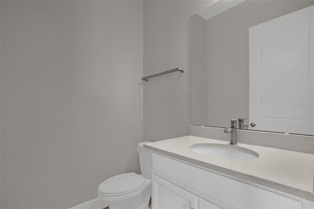 For Sale: $325,000 (3 beds, 2 baths, 1854 Square Feet)