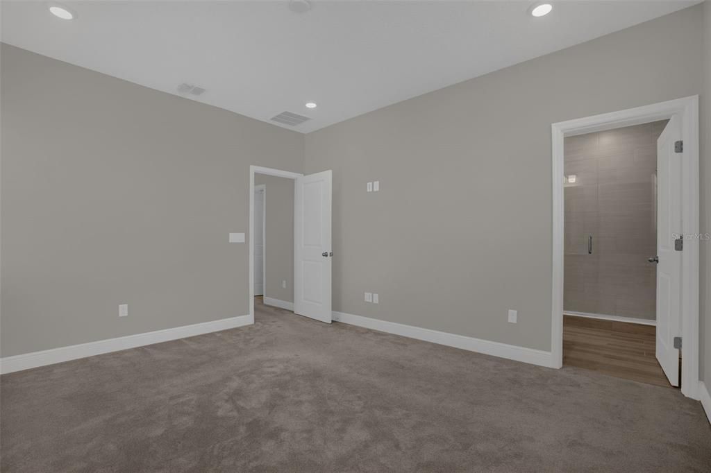 For Sale: $325,000 (3 beds, 2 baths, 1854 Square Feet)
