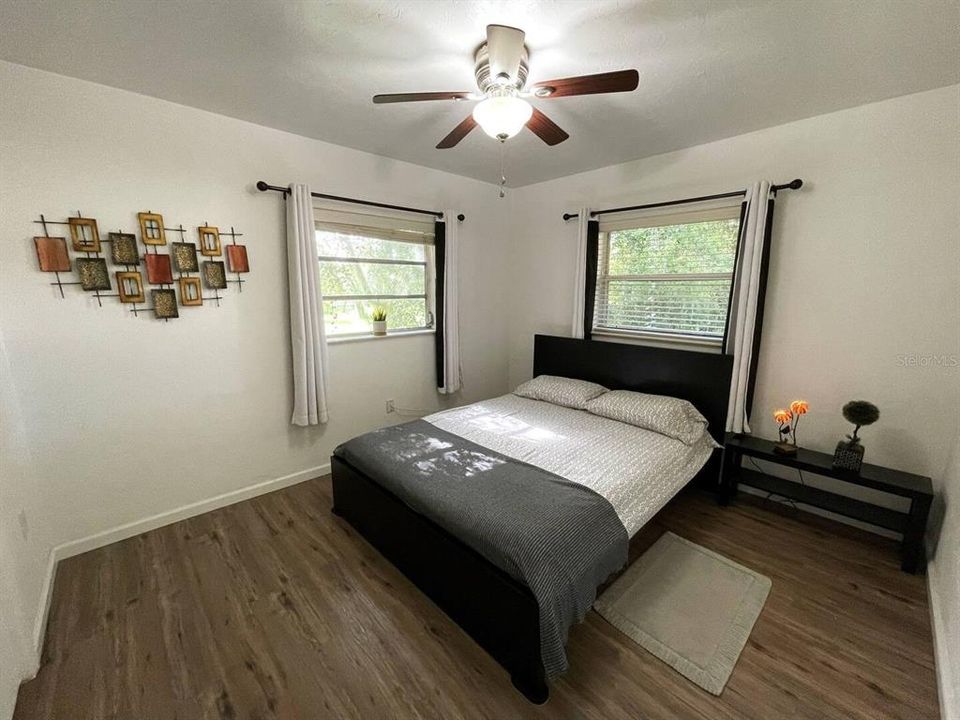For Rent: $1,395 (2 beds, 1 baths, 960 Square Feet)