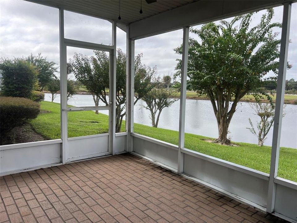 For Rent: $1,750 (2 beds, 2 baths, 1279 Square Feet)