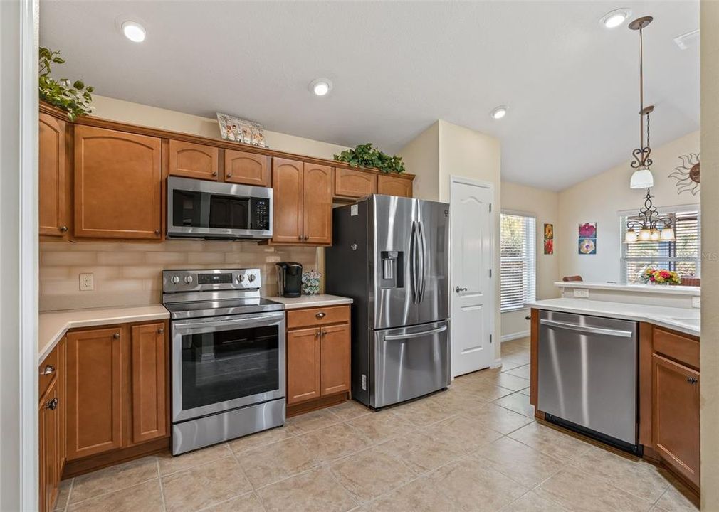 For Sale: $499,500 (3 beds, 2 baths, 2000 Square Feet)