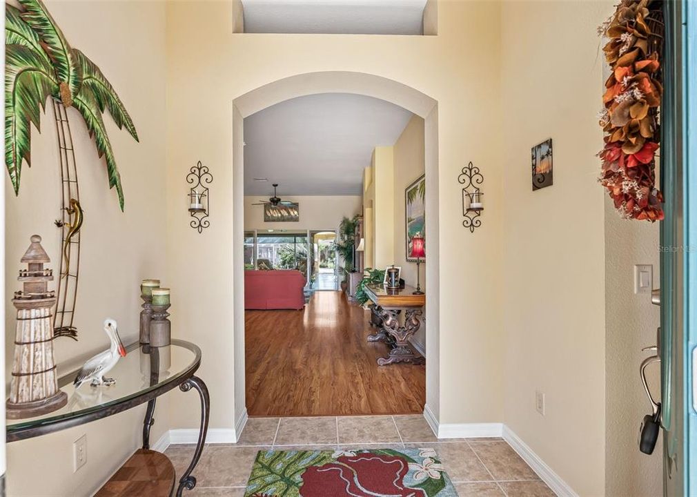 For Sale: $499,500 (3 beds, 2 baths, 2000 Square Feet)