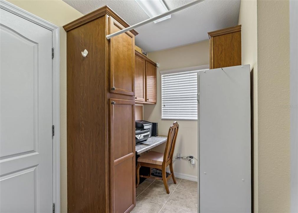 For Sale: $499,500 (3 beds, 2 baths, 2000 Square Feet)