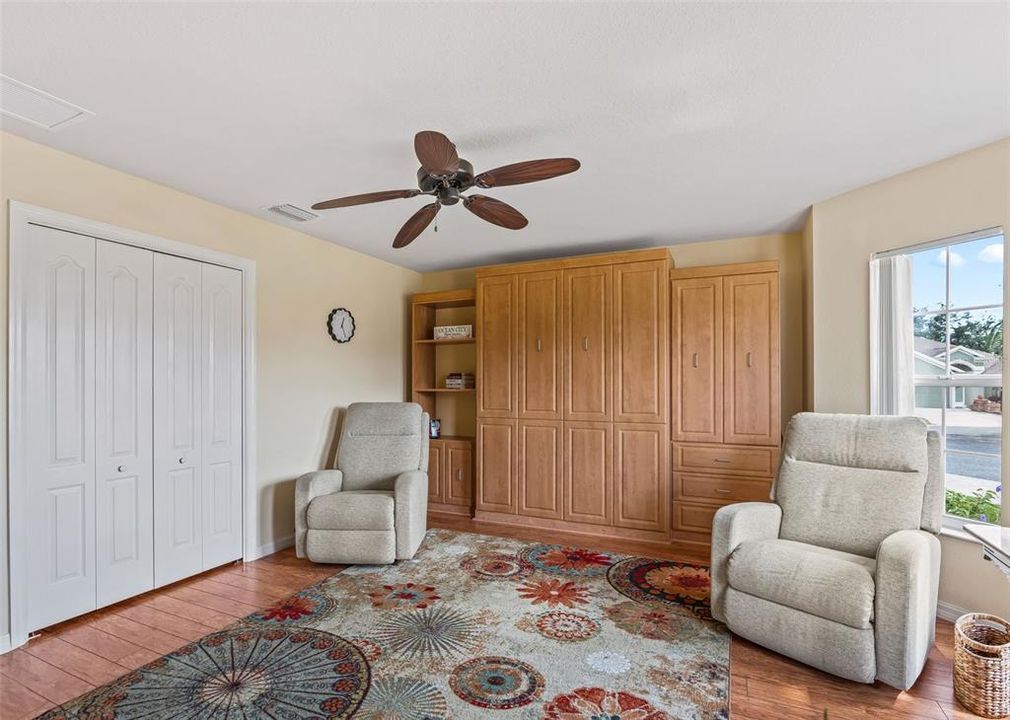 For Sale: $499,500 (3 beds, 2 baths, 2000 Square Feet)