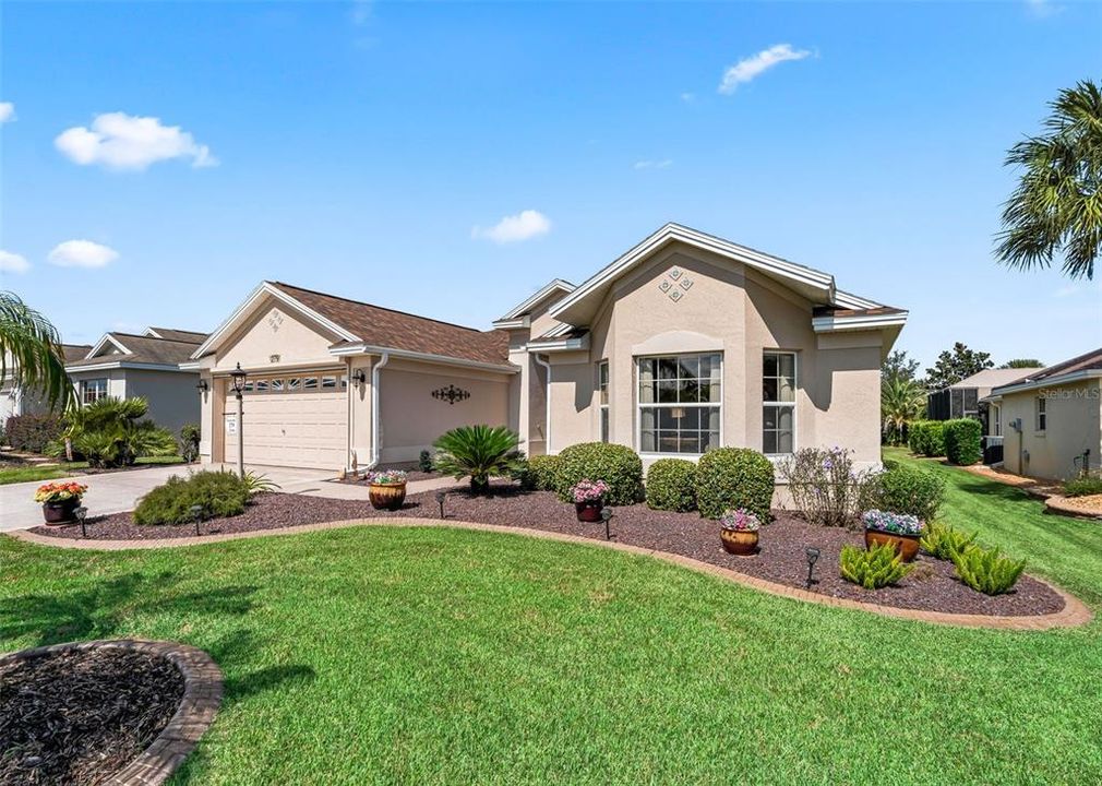 For Sale: $499,500 (3 beds, 2 baths, 2000 Square Feet)