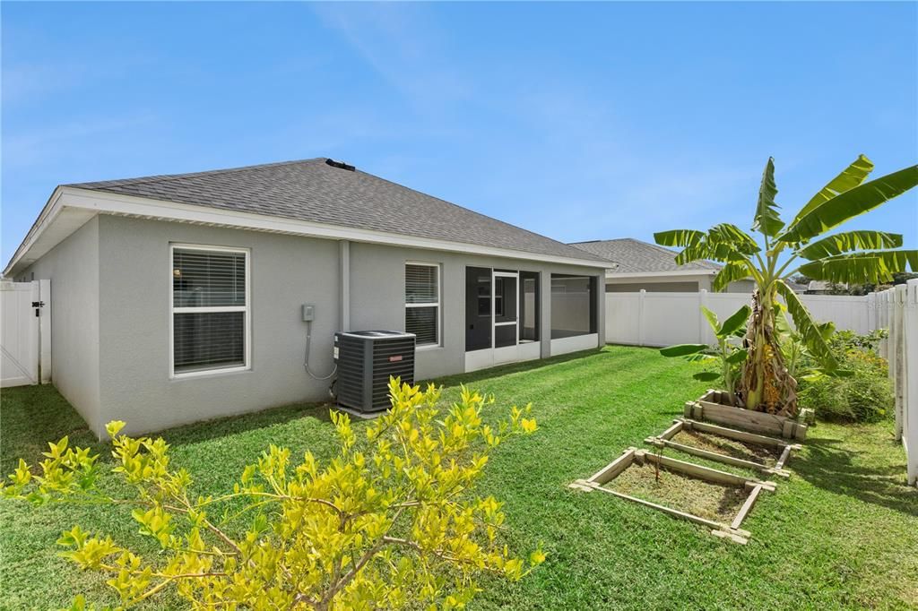 En Venta: $348,000 (3 camas, 2 baños, 2074 Pies cuadrados)