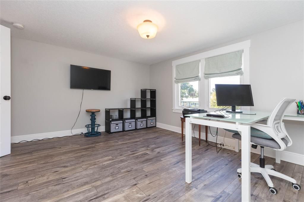 For Rent: $3,600 (4 beds, 3 baths, 1793 Square Feet)