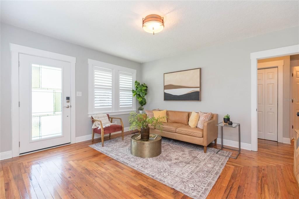 For Rent: $3,600 (4 beds, 3 baths, 1793 Square Feet)