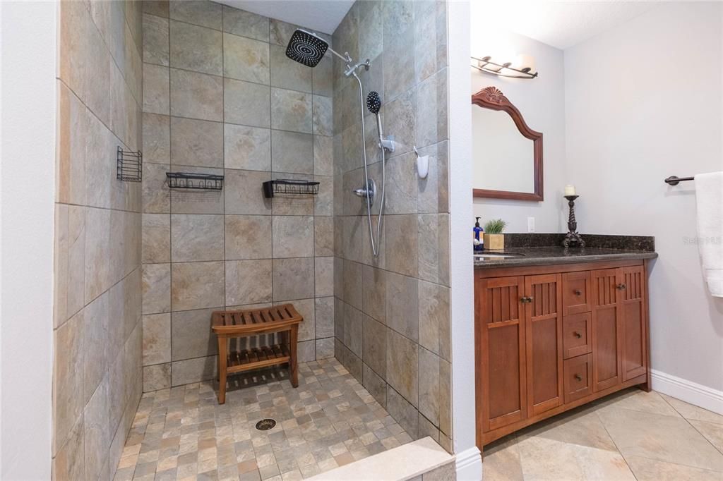 For Rent: $3,600 (4 beds, 3 baths, 1793 Square Feet)