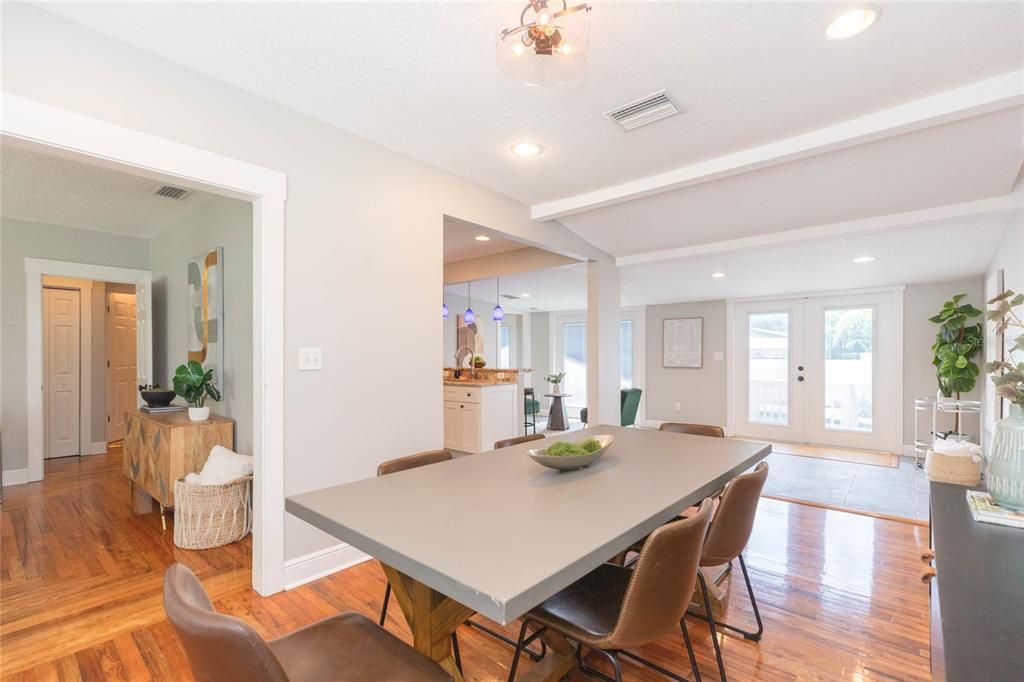 For Rent: $3,600 (4 beds, 3 baths, 1793 Square Feet)