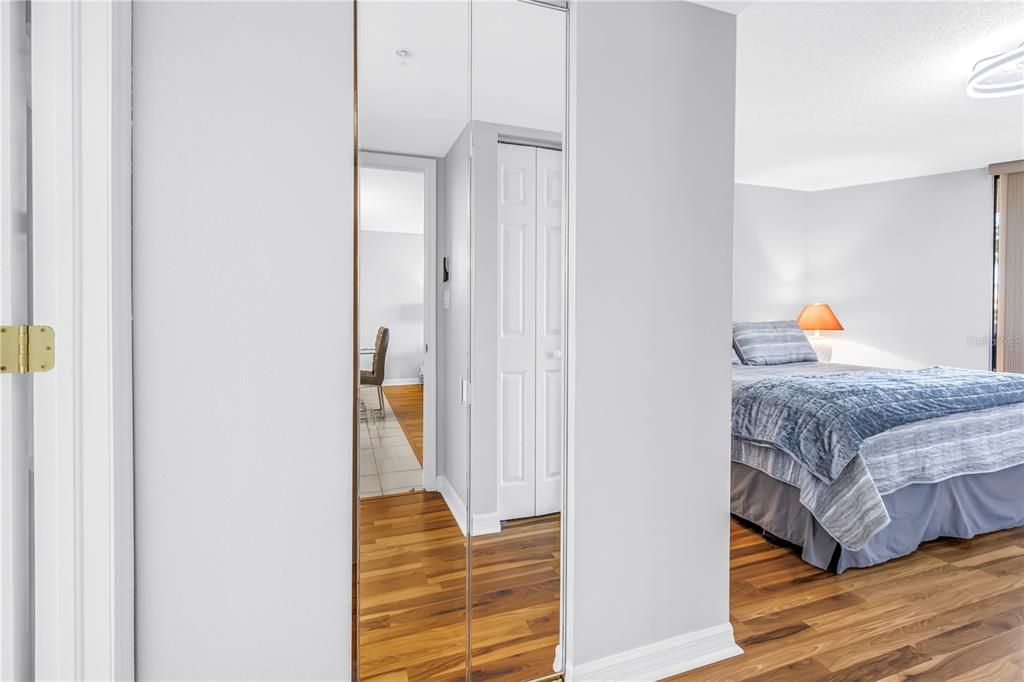 For Sale: $709,900 (2 beds, 2 baths, 1470 Square Feet)