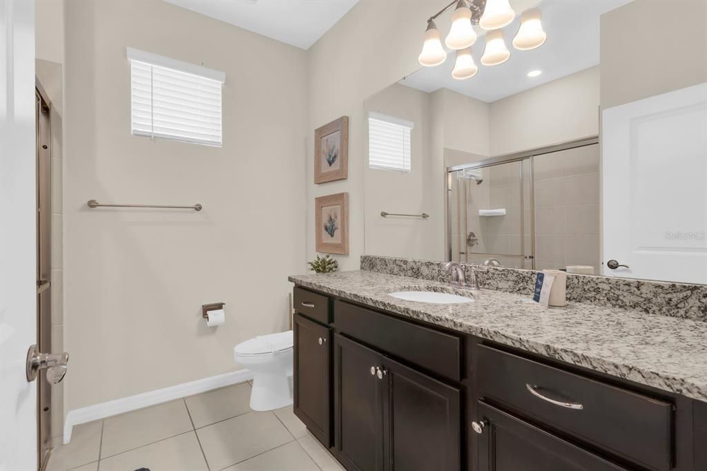 For Sale: $750,000 (9 beds, 6 baths, 4399 Square Feet)