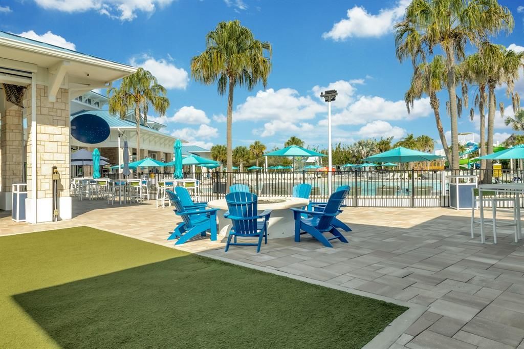 For Sale: $750,000 (9 beds, 6 baths, 4399 Square Feet)